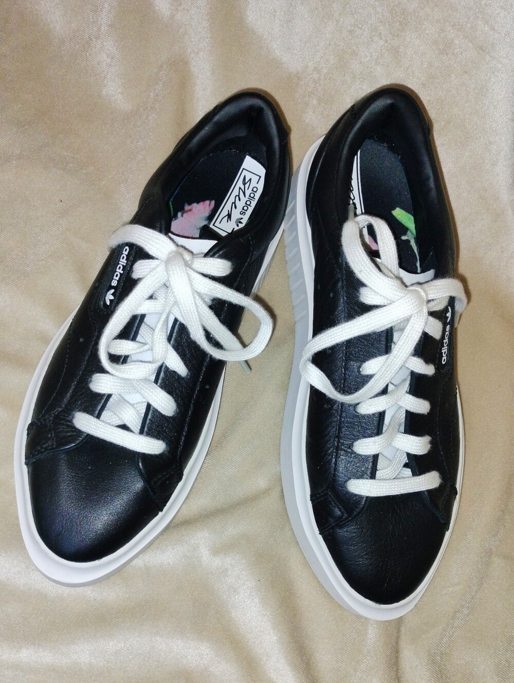 Adidas Women's Black Leather Platform Sneakers w/White Accents. Size 8